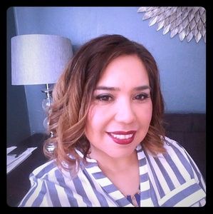 Meet your Posher, Lupe